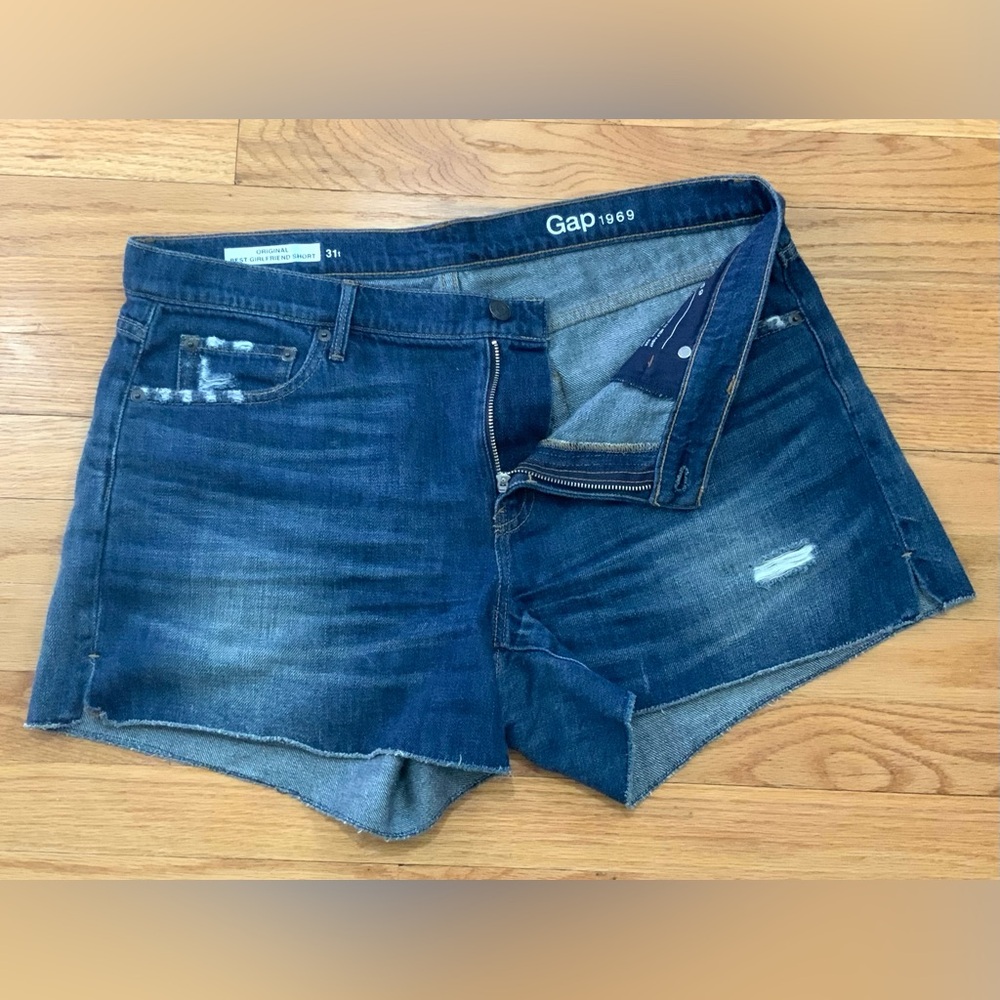 Gap 1969 Original Best Girlfriend Denim Distressed Shorts